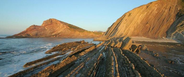 Espacio Amplio Y Luminoso Zumaia