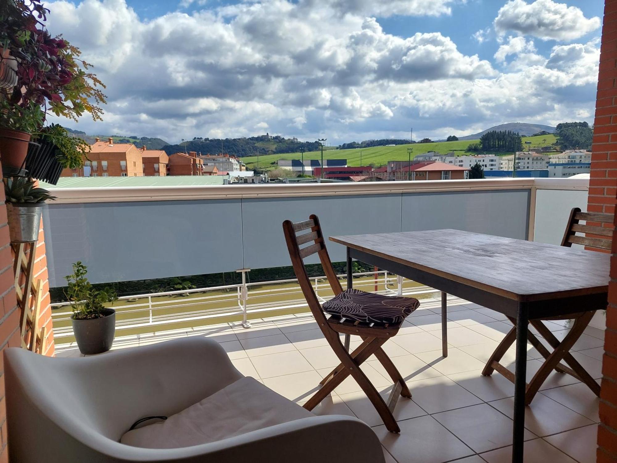 Espacio Amplio Y Luminoso Appartement Zumaia